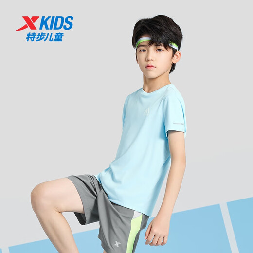XPEP (XPEP) Pull à manches courtes d'été pour enfants pour les garçons d'enfants de taille T courts t-midiums respirants et confortables sports et t-shirts décontractés Bleu ciel [9215] 150 cm