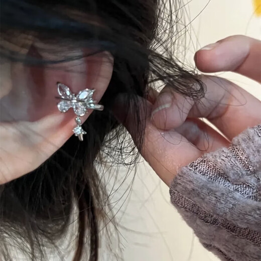 Pure desire pendant ear cuffs without pierced ears butterfly earrings niche ear cuffs for women a pair of butterfly star ear cuffs