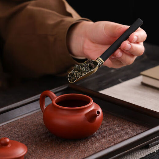 [Clásico] Ceremonia de té de cerámica negra Seis caballeros set kung fu set de té de té té té herramienta té clip de cerámica negro