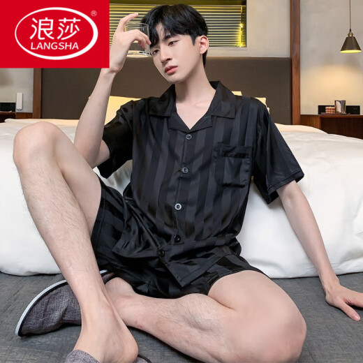 Langsha Pyjamas Herren Sommereiseis Seiden kurzärmelige dünne Sommerschwarz-Imitation Seidensommer-Sommer-Stil kann außerhalb von Heimbekleidungsanzug getragen werden