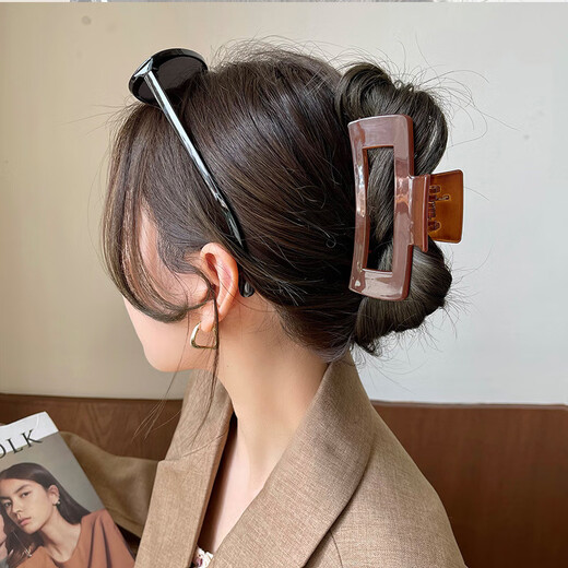 Demina's new adult simple temperament square jelly clip for hair on the back of the head, fresh hair clip, Korean style fashionable shark clip, square jelly gray 8.5CM