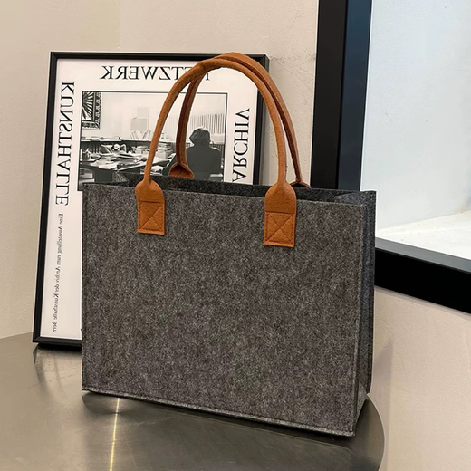 Yu Dingfu large-capacity portable shoulder bag women's felt bag open tote versatile shopping bag class commuter bag gray medium size 40cm*30cm*15cm