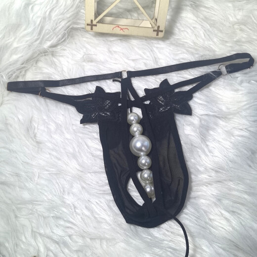 Anal plug for outdoor wearing thong men's sexy underwear with holes, customized imitation pearl thong with large buttocks, one-size-fits-all waist, adjustable