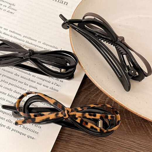 Jay Wei Yi Bow Twist Clip Feminine One-word Clip on the Back of the Head Duckbill Clip Hair Clip Hair Accessory JYFJ135 Coffee Brown