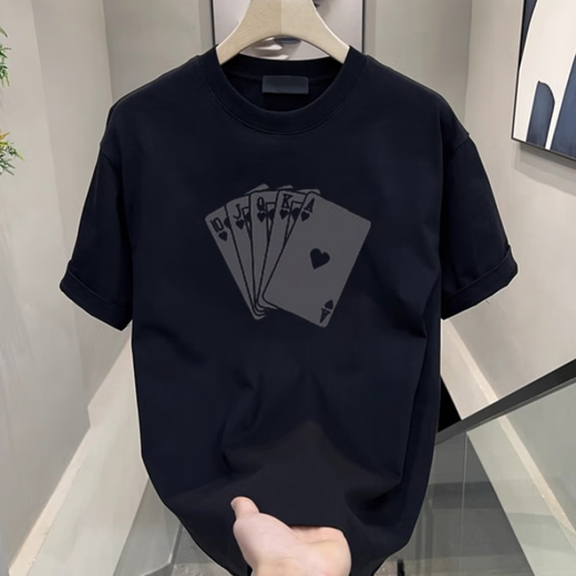 Pang Donglai DL American Trendy kurzärmeliges T-Shirt für Männer 2025 Sommer Neues lose und vielseitige halbärmelige T-Shirt Black Front Large Bild [K983 Dice Poker] M empfohlen 100-120jin [Jin gleich 0,5 kg]