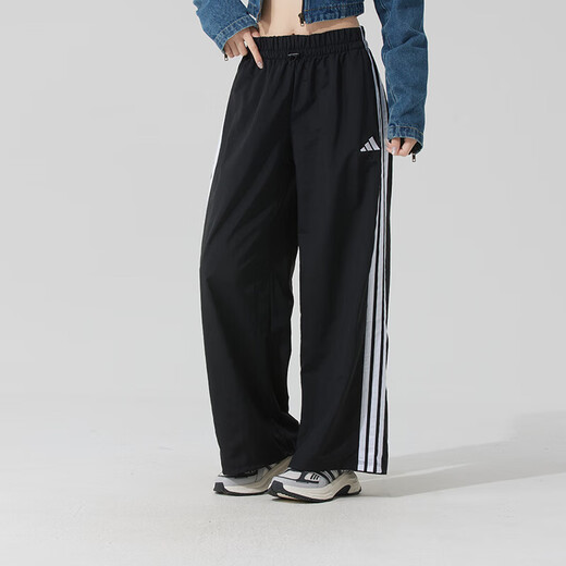 阿迪达斯 （adidas）女装运动套装25春季新款三条纹圆领短袖T恤直筒长裤运动裤 两件套 JY7612+JE1306 L