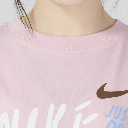 Nike (Nike) Футболка с короткими рукавами хлопка для женщин 2025 Лето-дышащий маленький крюк Простой сплошной круглый круглый верхний верхний рукав FJ7714-690 Pink M