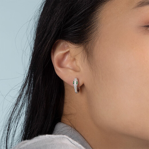 APM Monaco green-eyed snake-shaped design earrings are fashionable birth year jewelry gifts for your girlfriend