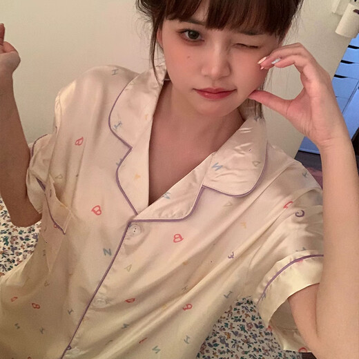 Langsha Summer Dünn Ice Seide Pyjamas Frauen Kurzarm 2025 Neuer Sommer Einfacher Buchstaben bedruckt Seiden Home Kleidungsstück YFY-9904 [Cool Feel] M [Vorgeschlagen 80-100Jin [Jin gleich 0,5 kg]]