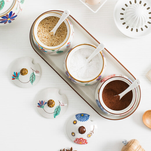 Dingdan ceramic seasoning jar combination household seasoning box high temperature resistant seasoning jar salt jar creative chili oil jar oil splash jar small size - mix and match three-piece set + tray with spoon