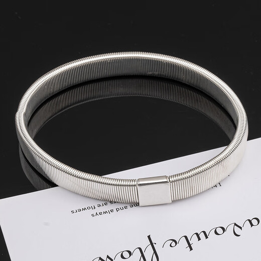 Haiyiduo Hemd Ärmel Hoop Männer feste Knopfhülle Anziehen Artefakt Armschleife Frauen Binden von elastischen Hülsenhülsen Nagel Männer Cuff Elastic Sleeve Paar (Silber)
