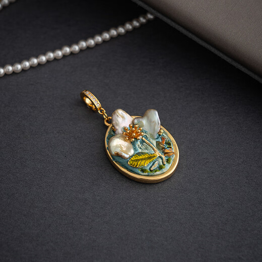 Baroque Pearl Pendant Oil Painting Necklace Women's New Chinese Style Freshwater Flowers Light Luxury Niche Single Oil Painting Pendant Buckle