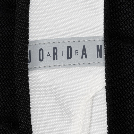 耐克（NIKE）2025新款双肩包男女运动休闲书包学生背包潮流 JD2513158AD-003 MISC