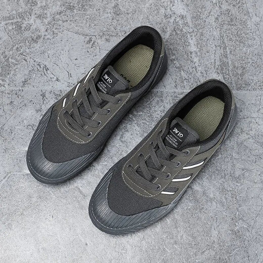 
Changxiang Huili 3522 low-top casual labor protection shoes men's soft sole non-slip wear-resistant canvas shoes outdoor hiking site lightweight working shoes store flagship gray 42