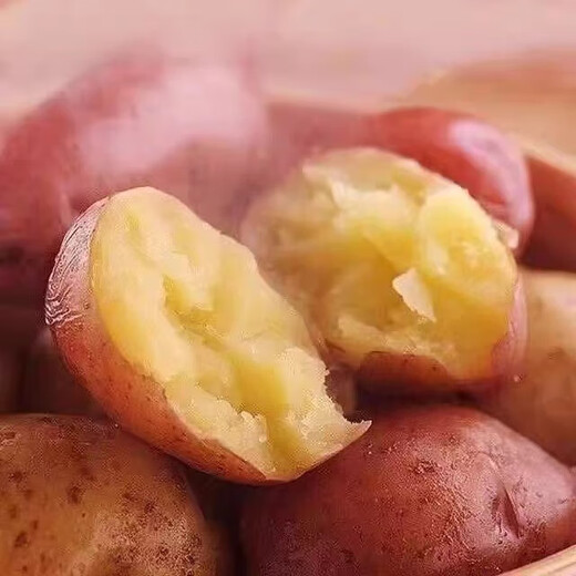 Hebei red-skinned large potatoes, fresh yellow-heart potatoes, freshly dug potatoes, ground eggs, potato noodles, hot pot wholesale, red-skinned large potatoes, 3Jin Jin is equal to 0.5kg, net weight, single fruit 150g+