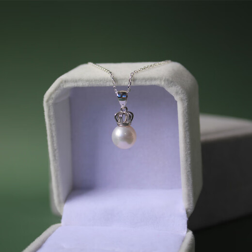 Shengbei Huakai childhood natural freshwater pearl clavicle chain crown pendant S925 silver necklace round strong light AK simple female pearl 8-8.5mm, necklace length 45cm
