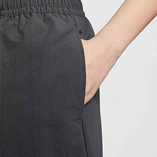 耐克（NIKE）短裤女裤夏季新款休闲裤梭织时尚舒适透气训练运动裤短裤 FV6623-060 XS