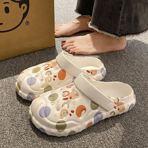 欣怡卉（XINYIHUI）【3291人收藏】新款洞洞鞋女款夏季外穿可爱高颜值高品质包头沙滩 草莓兔-高品质升级版 38-39 (偏小1-2码)