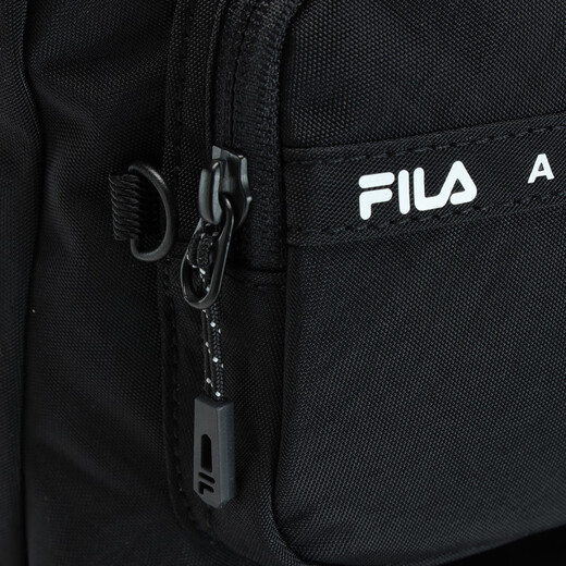 FILA（斐乐）女背包秋健身运动背包双肩包大容量书包AWA官方旗舰正品 深黑A13W331167ABK 32*13.5*4