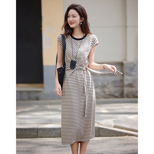 DME (DME) [Hautwolke Sauerstoff Baumwolle] Sommerkontrastierende Farbe Runde Nackenseite Taille Abdeckung Hülle gestreiftes gestricktes Damenkleid Aprikose s