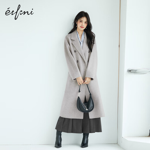 Evely Jiang Xin endorses basic silhouette V-neck streamer shoulder-covered pleated cuffs pearl button fashion top 2025 autumn suit Ice cold blue S 80-105Jin [Jin equals 0.5 kg]