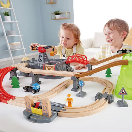 Hape Train Track Building Block Set Wooden Children's Baby Boy Electric Car Head Model Toy New City Train-Including Electric Train Head