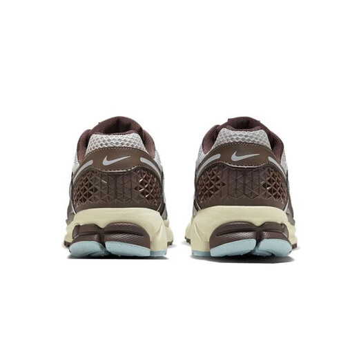 耐克（NIKE） W NIKE ZOOM VOMERO 5 运动鞋户外耐磨透气跑步女鞋 FD9920-022 40