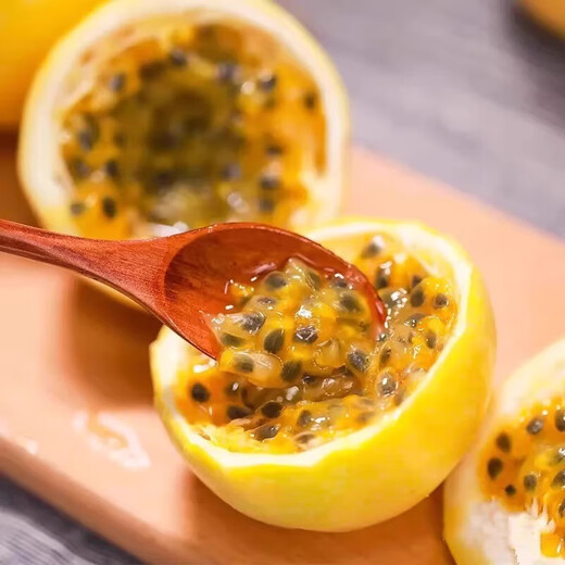 Guangxi Qinmi No. 9 Golden Passion Fruit Wancheng Seasonal Fresh Large Fruit Huangpiguo Milk Tea Shop Fruit 1 Jin Jin is equal to 0.5 kg, about 11-17 pieces, single fruit 30-45g
