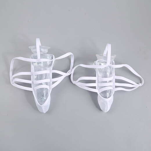 Niedrig taillierter schwuler Tanga, Glas Seide transparent