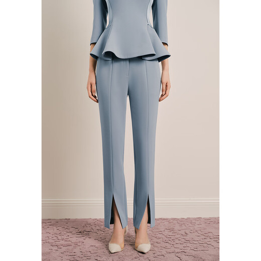 OBBLIGATO Olegato spring V-neck ruffled slim fit top women's pants lime blue L