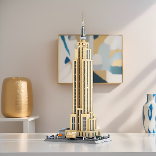 Shantoulin Village New York State of Liberty Large Assembling Building Blocks Toys World Architecture Boy Gift 2025 Kremlin 27*27*55cm 1047 Grains