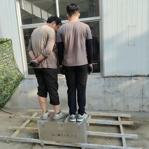 Qinkai stainless steel tool box large waterproof home appliance repair engineering machinery repair special customizable light truck tool box length 60x width 40x height 30 stainless steel 1.5 thick