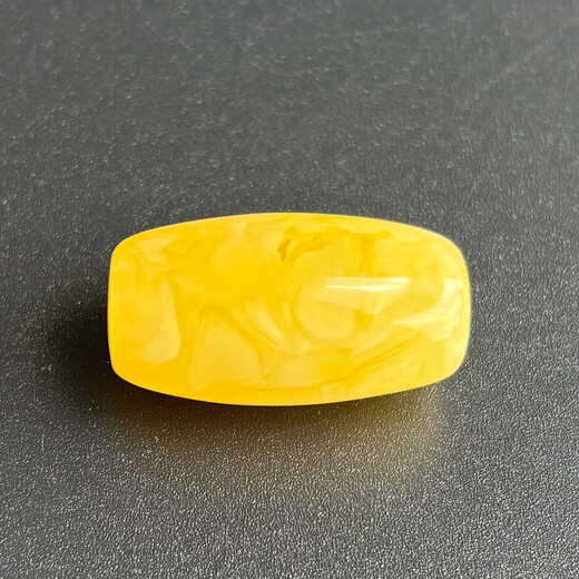 Yuzhi, a variety of real shots, natural raw ore Russian materials, non-optimized beeswax amber bucket beads, transfer beads with bead belt certificate, 5.77 grams, G493 treasured orphan product, about 30.9*16.5mm