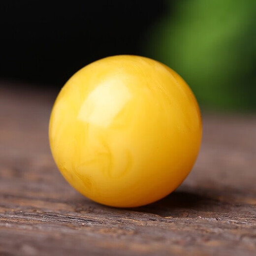 DL 1998 Fat Donglai same style natural beeswax round beads single bead beeswax loose beads chicken oil yellow amber round beads white flower nectar chicken oil yellow floating flower 12mm round beads one