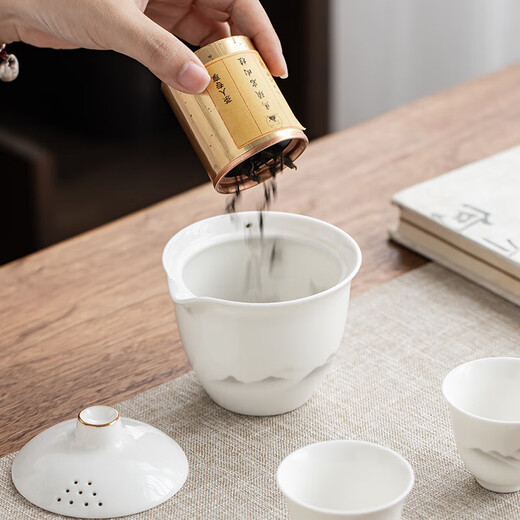Gold inlaid jade travel tea set, outdoor portable travel packaging, drinking tea, making tea, kung fu tea set, one pot, two cups, Yunshan
