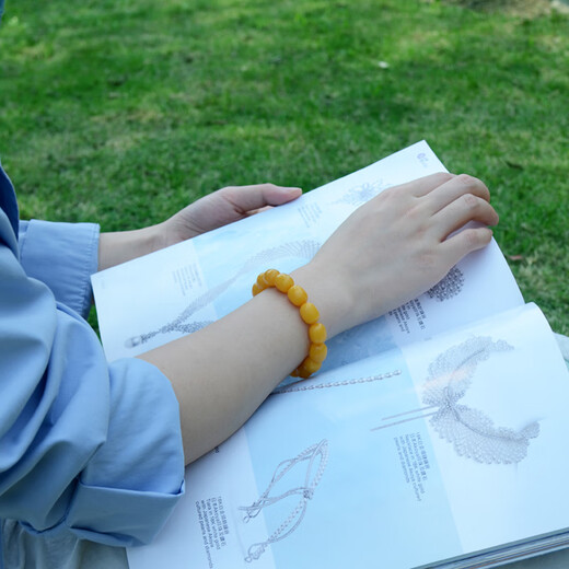 Her Generation Natural Beeswax Amber Date-Shaped Bracelet Premium Russian Chicken Butter Yellow Bracelet Comes with Certificate Birthday Gift for Boyfriend 10*12MM 1(766491)