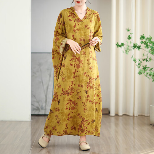 
Su-ordered 2025 summer new styles and multiple colors and vacation style loose large size women's V-neck retro long dress 9755# green one size