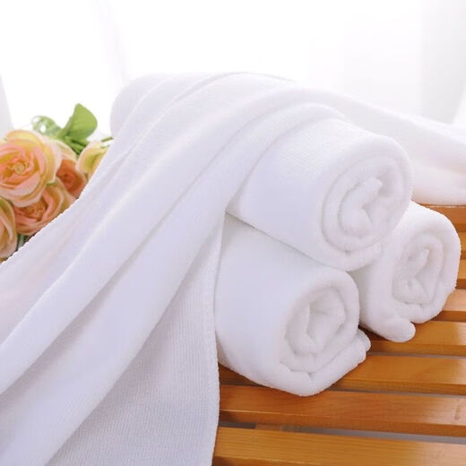 Quick-drying small square towel for pet bathing, quick-drying and absorbent square towel, cat and dog wash and care towel, small cleaning towel, overlock white towel 30*30cm (2 pieces)