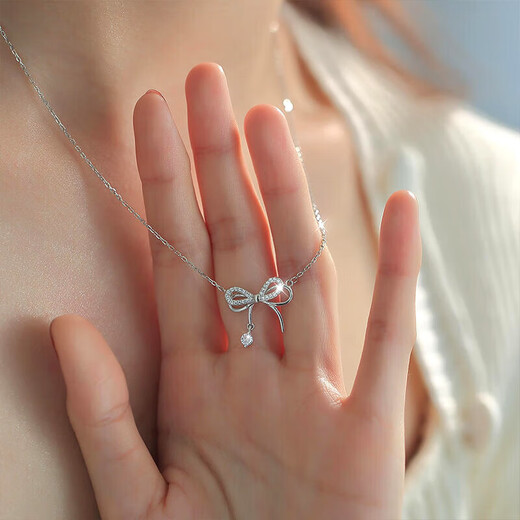 Farcoko Light Luxury White Gold Bow Necklace Women's Clavicle Chain Silver Clavicle Necklace Chinese Valentine's Day Gift for Girlfriend Haoyue Silver-Bow Knot Necklace