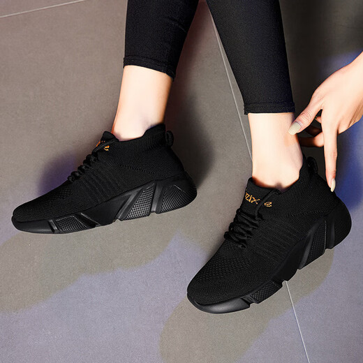 
LEE KIDS new sports shoes for women's shoes for summer flying knitted elastic socks shoes for men's knitted soft sole running fashion lazy single shoes 7022 black and white 35