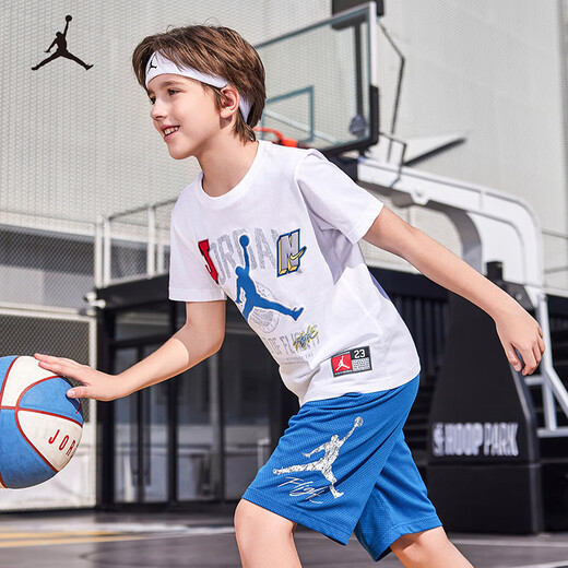 NIKE JORDAN Nike children's short-sleeved T-shirt summer new children's size 23 short T-shirt pure white 110/56 recommended height 104-110cm