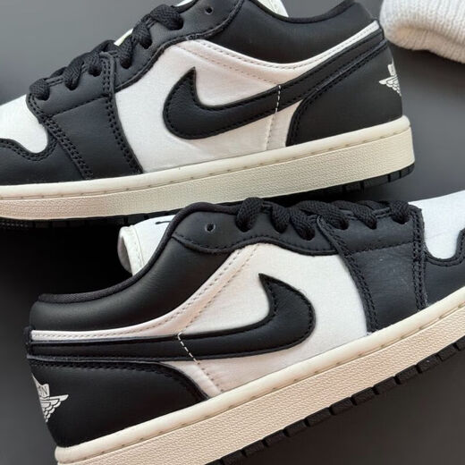 耐克（NIKE）AJ1女鞋夏季新款运动鞋AIR JORDAN 1 低帮板鞋休闲鞋缓震跑步鞋 FB9893-101黑白 38.5