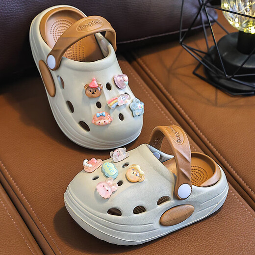 EVA new summer two-color cute cartoon boys and girls non-slip, wear-resistant, breathable, home hole shoes, khaki crystal 32, inner length 20cm