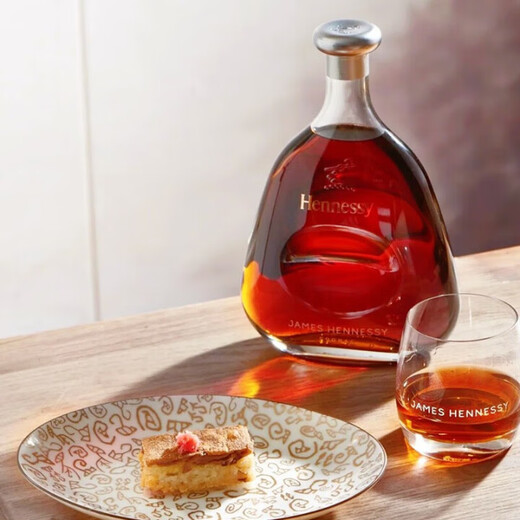 Hennessy James XO Imported from France Cognac Wine and Spirits Good choice for business banquets James XO 1000mL 6 bottles
