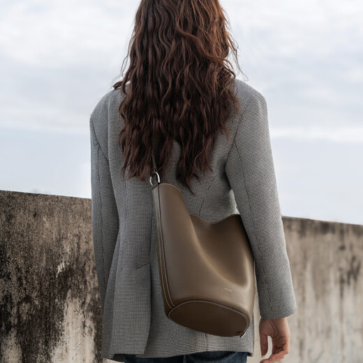 RABEANCO/Ver Demi Eimer -Tasche für Frauen große Kapazität Umhängetasche Muttertasche Nische Crossbody Pendlertasche Olivengrün