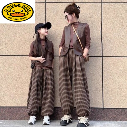 G.duck bombs the street parent-child clothing, mother and daughter clothing, spring and autumn loose-fitting suits, stylish vest, bottoming shirt, T-shirt, plaid pants, three-piece trendy vest + bottoming shirt + pants 165 Adult S size recommended weight 98-110 Jin Jin is equal to 0.5 kg Left