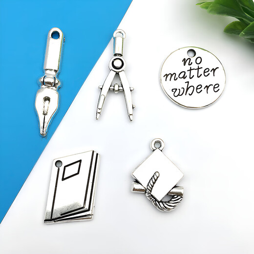 DIY-Abschlusssaison Brille Doktorand der Kappengröße Taschenrechnerstudie liefert alte Silberzubehör Armband Halskette Legierung