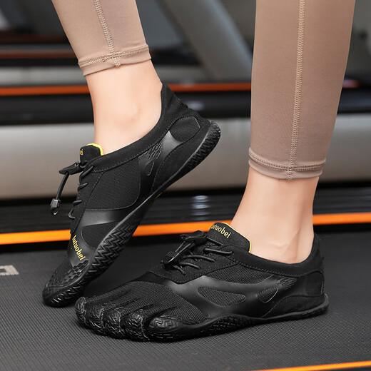 Japanese five-finger shoes for women and men indoor soft-soled Pilates comprehensive training barefoot non-slip fitness sports shoes split-toe shoes 888 rose red and black, too small, need to increase one size 39