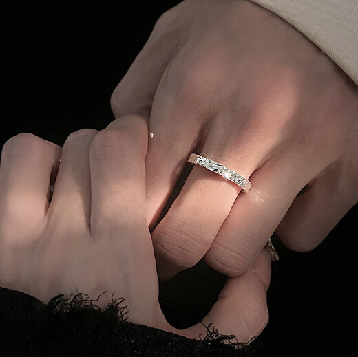 Broken Bingbing Ring Women's Simple Ins Niche Luxury Luxury haut de gamme Index féminin Ring Couple de couple J679 Broken Bingbing Women's Style's Ajustement Style