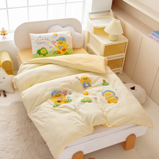 Kindergarten three-piece quilt set for children, pure cotton bedding, six-piece set for baby's entry into the kindergarten, crib nap quilt cover, bedding set, Yubao-Outing Duck, Class A standard multi-piece set, quilt cover 120*150cm